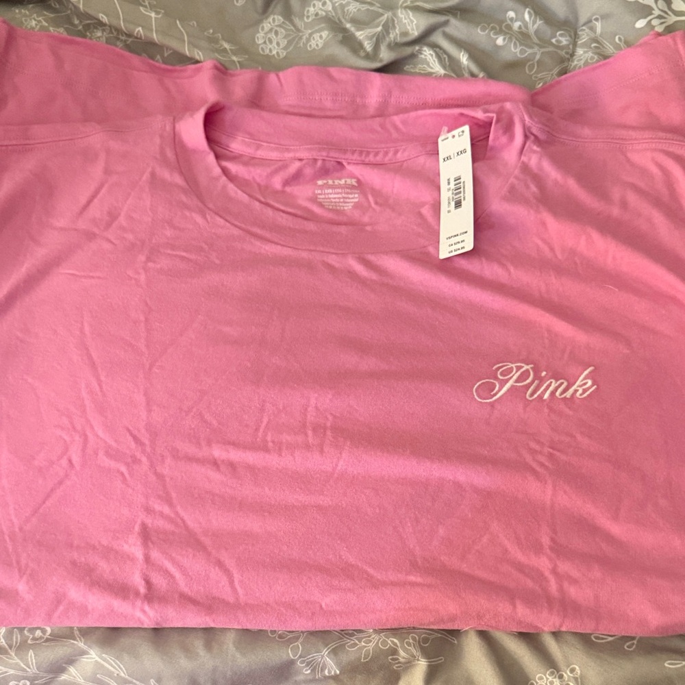 🆕 PINK Logo Sleepshirt